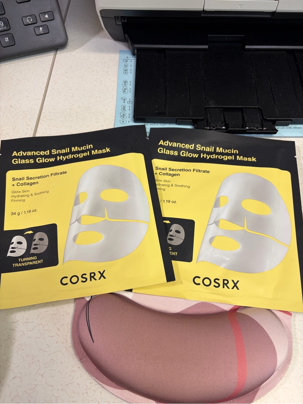 COSRX Advanced Snail Mucin Glass Glow Hydrogel Mask – Yellow Pack